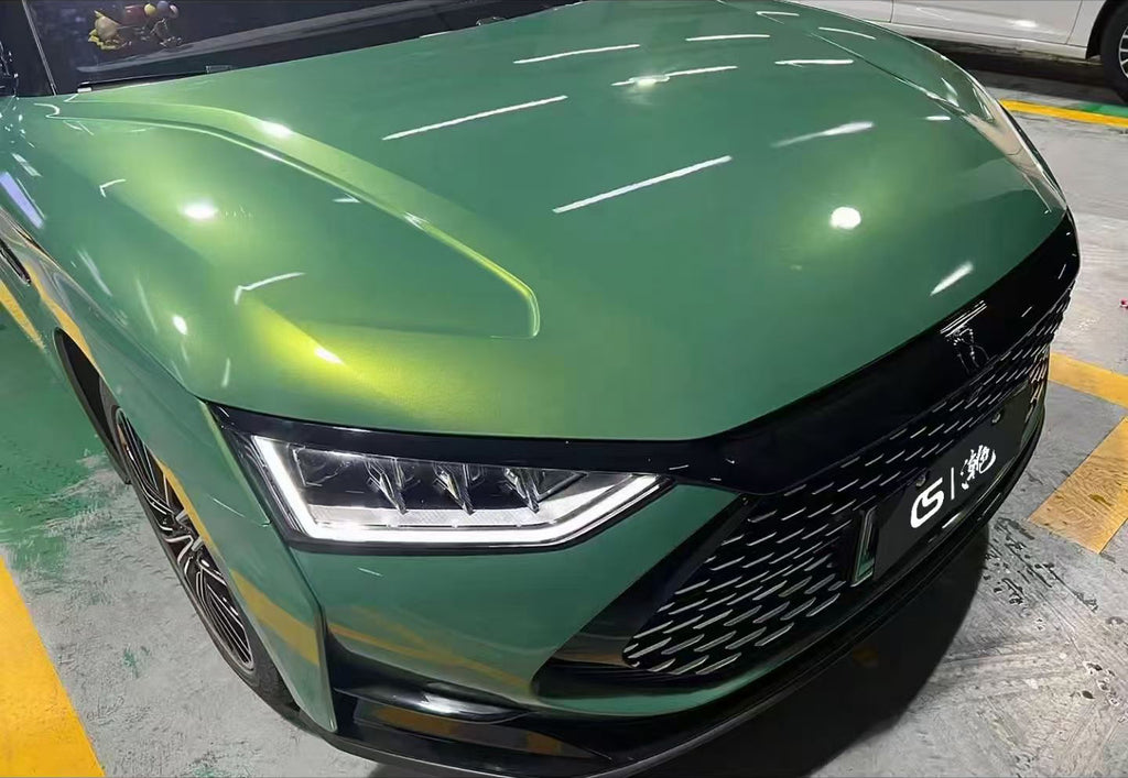 Ultra-Bright Metallic Mamba Green